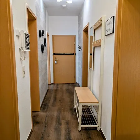 5 Personen, Familienfreundlich, Waschmaschine, Balkon, Amazon Prime Magdeburk