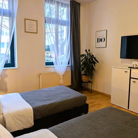 5 Personen, Familienfreundlich, Waschmaschine, Balkon, Amazon Prime *