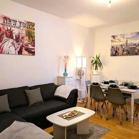 5 Personen, Familienfreundlich, Waschmaschine, Balkon, Amazon Prime Apartmán Magdeburk