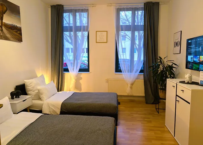 5 Personen, Familienfreundlich, Waschmaschine, Balkon, Amazon Prime * Maagdenburg