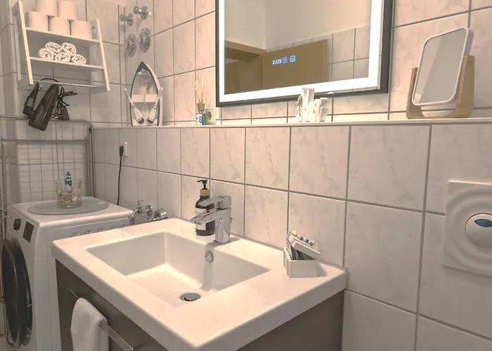 5 Personen, Familienfreundlich, Waschmaschine, Balkon, Amazon Prime Appartement